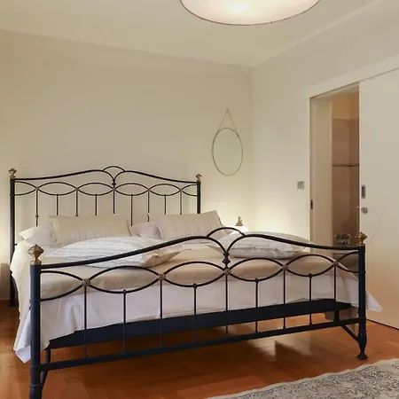 4* Carina With Heated Pool Villa Pridraga